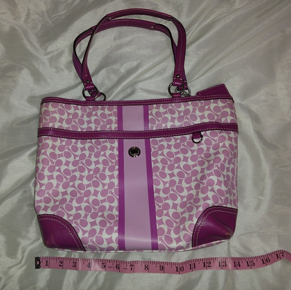 Cute Coach purse